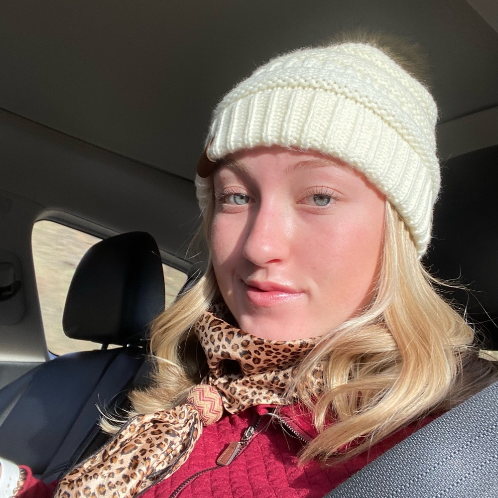 Meet your Posher, Cailey